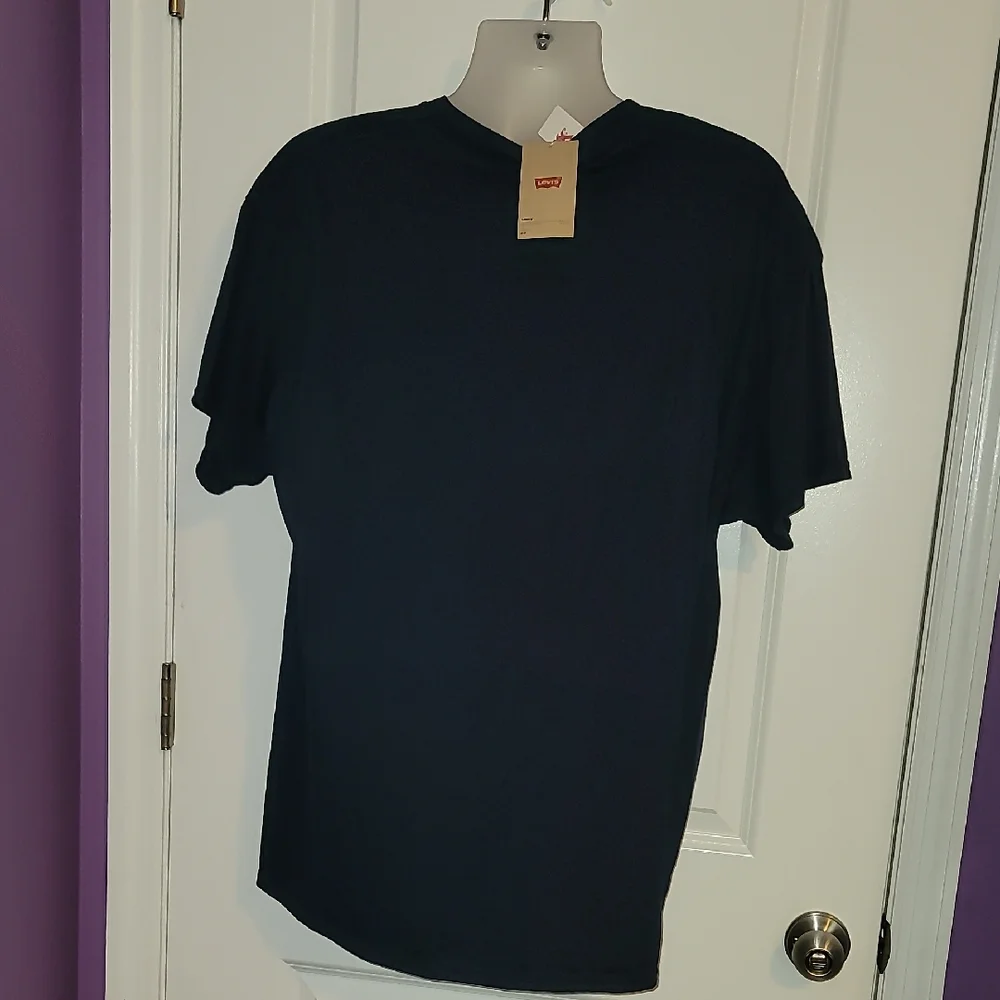 Levi's Navy Tee with Vibrant Logo